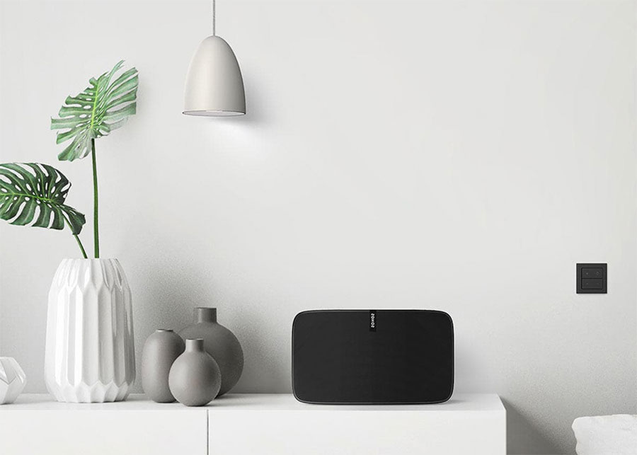 Nuimo Click Controls Philips Hue & Sonos Speakers